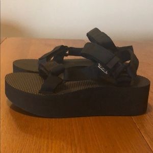 Teva black flatforms